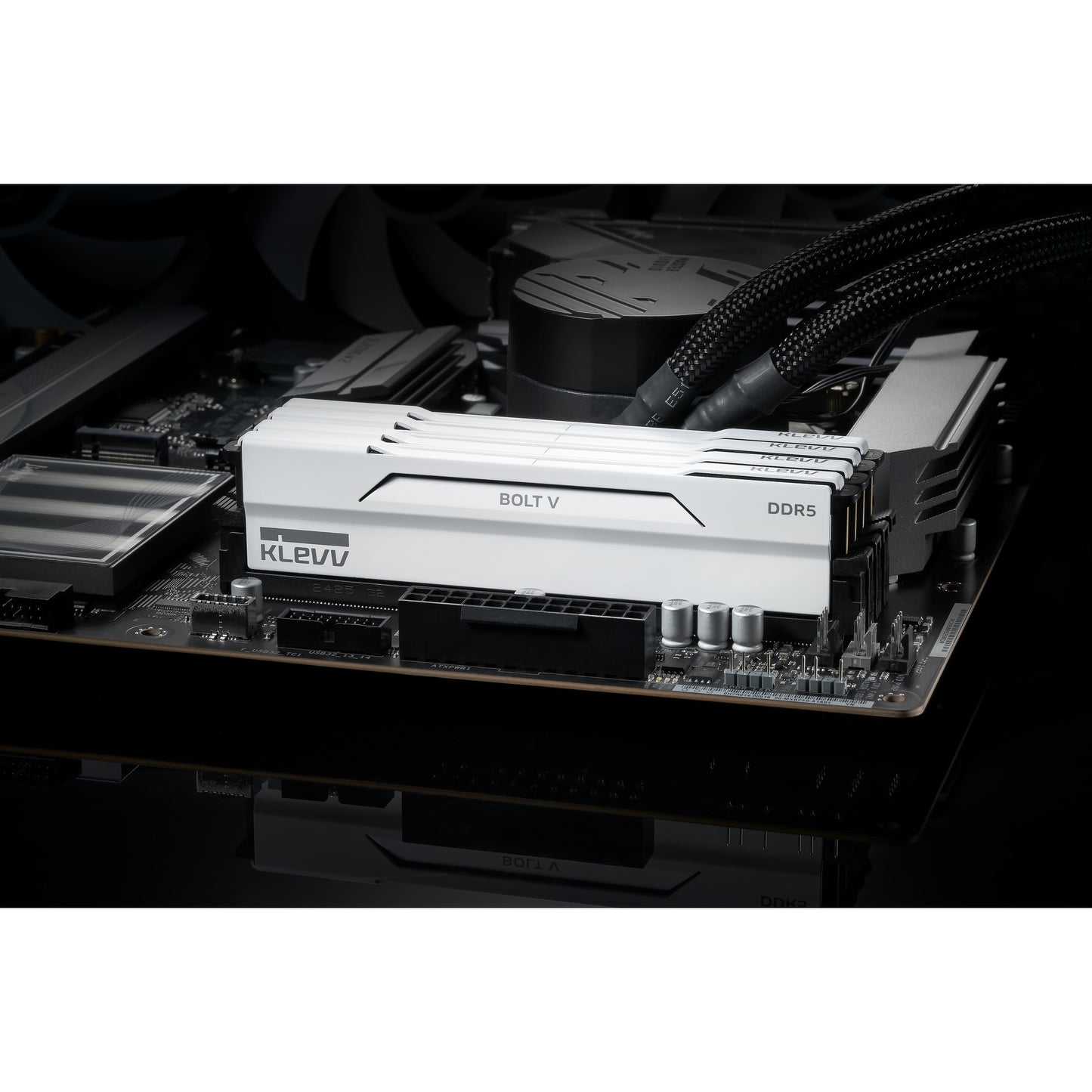 KLEVV bolt v 32 gb ddr5-6000 (2x 16 gb) werkgeheugen (wit, kd5agu880-60a300i, xmp 3.0, expo)