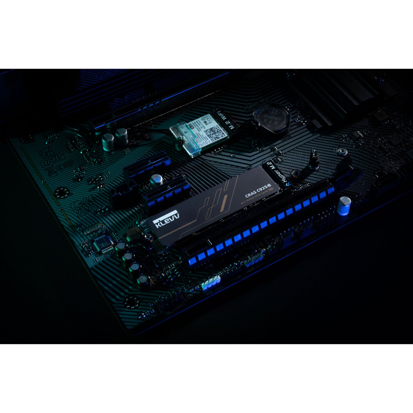 KLEVV cras c925g 1 tb ssd (zwart, k01tbm2sp0-25g, pcie gen 4.0 x4, nvme 2.0)