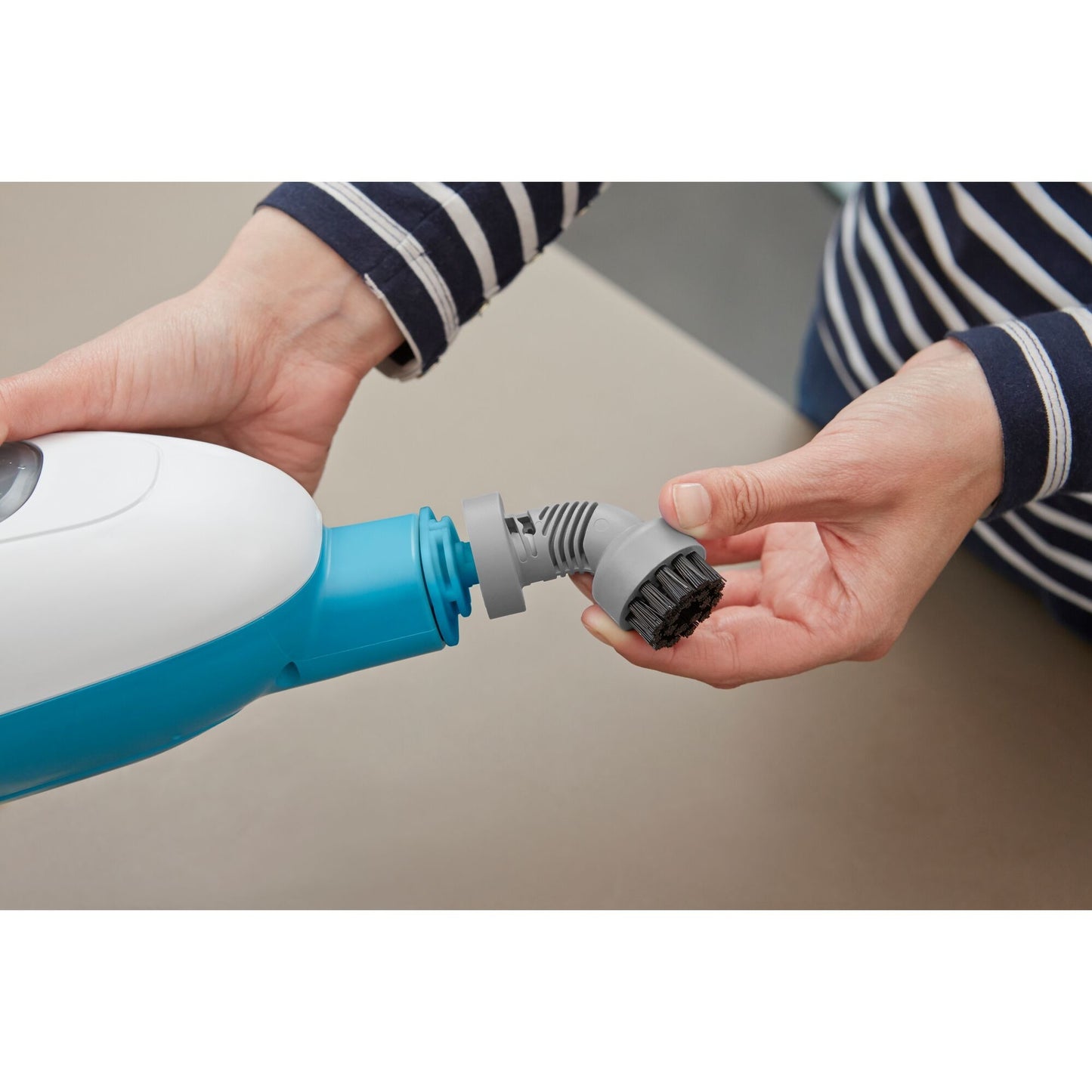 BLACK+DECKER fsmh13e10-qs 1300w 10-in-1 steam-mop met accessoires stoomreiniger (wit)