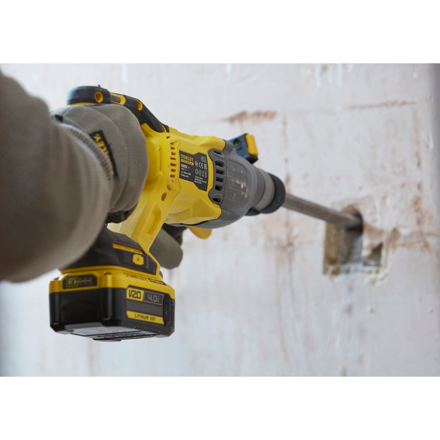 Stanley fatmax v20 18v borstelloze accu hamerboorcombokit boorhamer (geel zwart, sds+, 2 accu's en lader inbegrepen, met koffer)