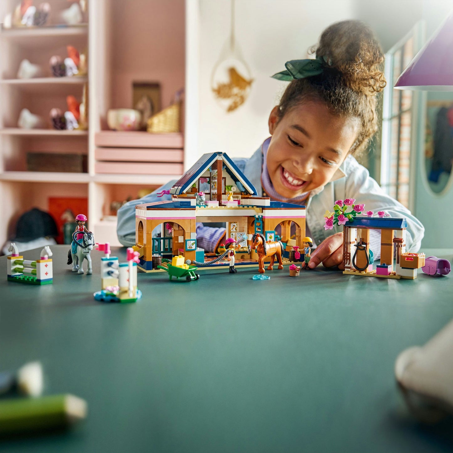 LEGO friends 42688 paardenstal en manege