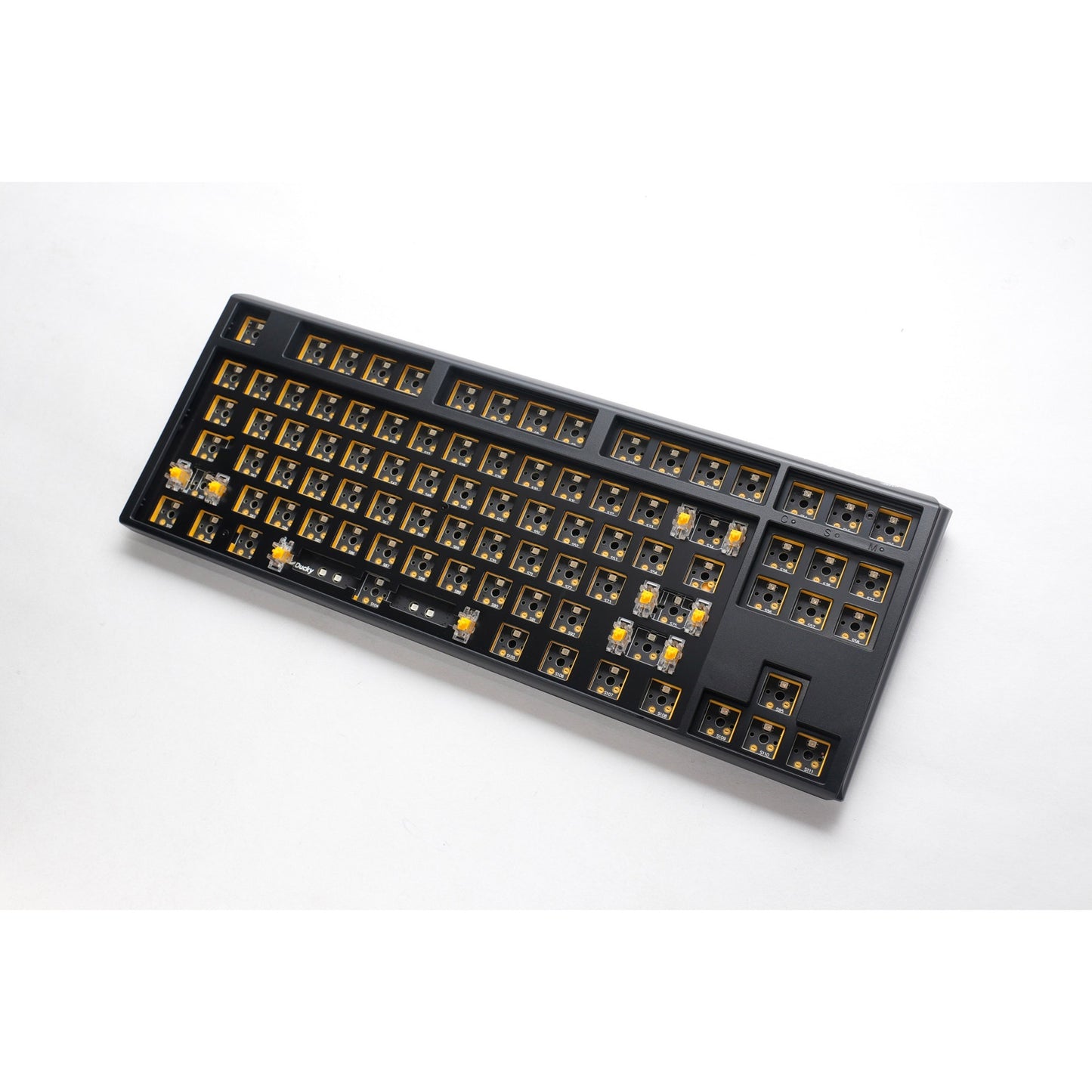 Ducky one 3 tkl ansi layout barebone rgb mechanisch toetsenbord (zwart, us lay-out (qwerty), 80% (tkl), rgb leds, hot swap, barebone)