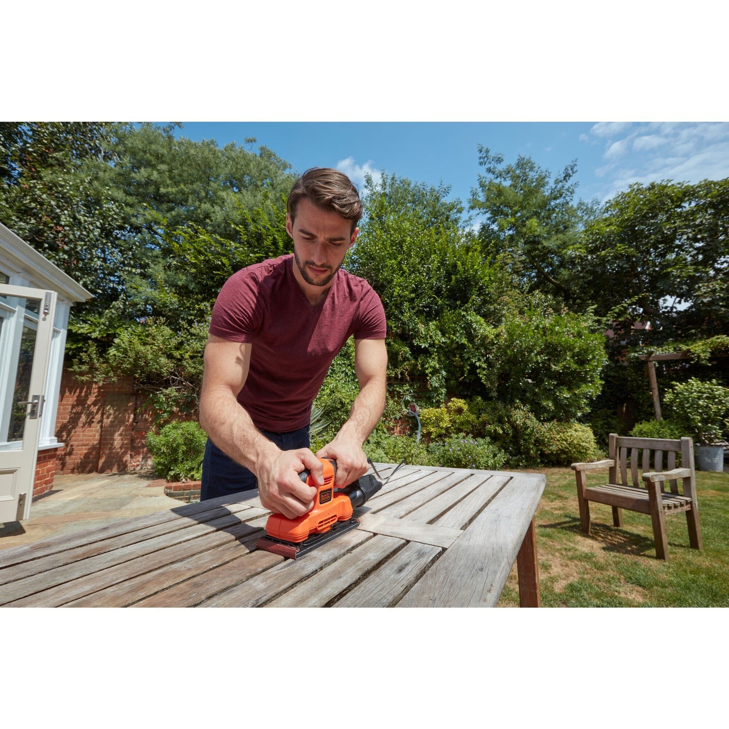 BLACK+DECKER 150w 1 3 vel vlakschuurmachine bew220-qs (oranje zwart)