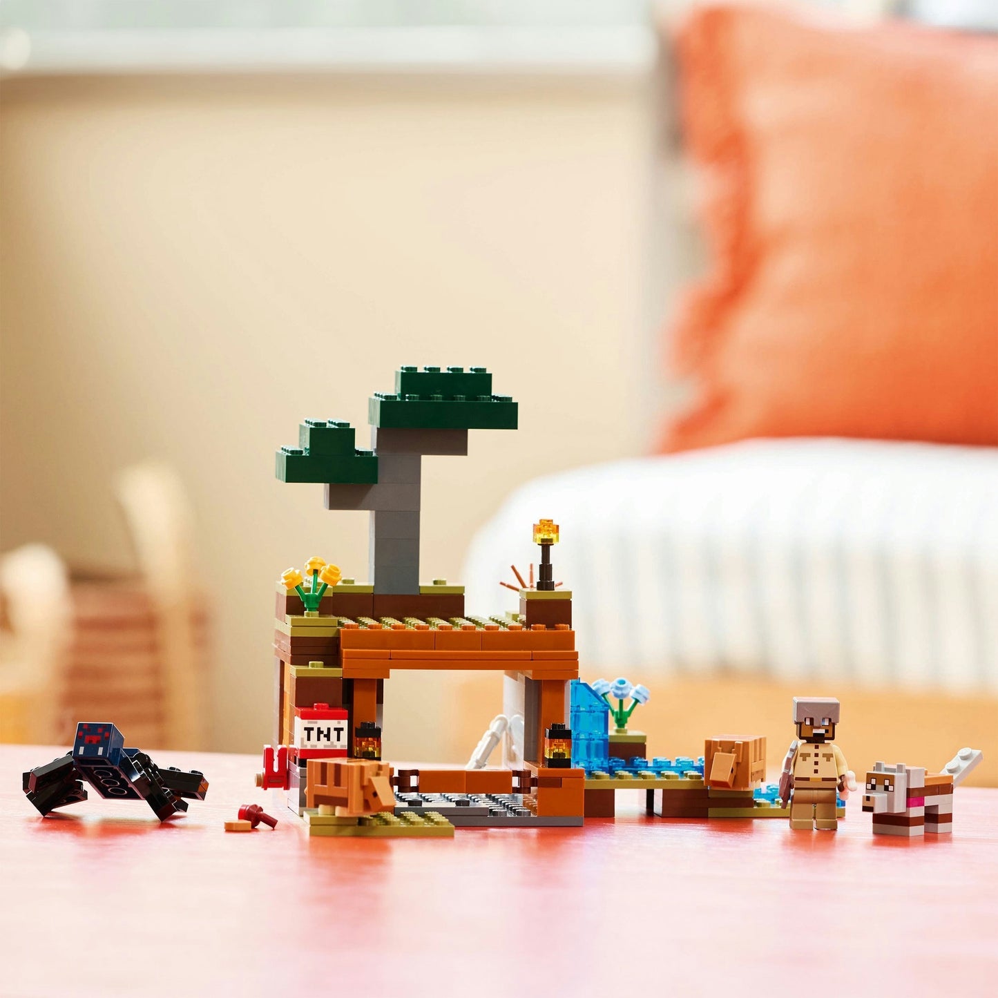 LEGO minecraft 21269 de gordeldieren bij de mijn