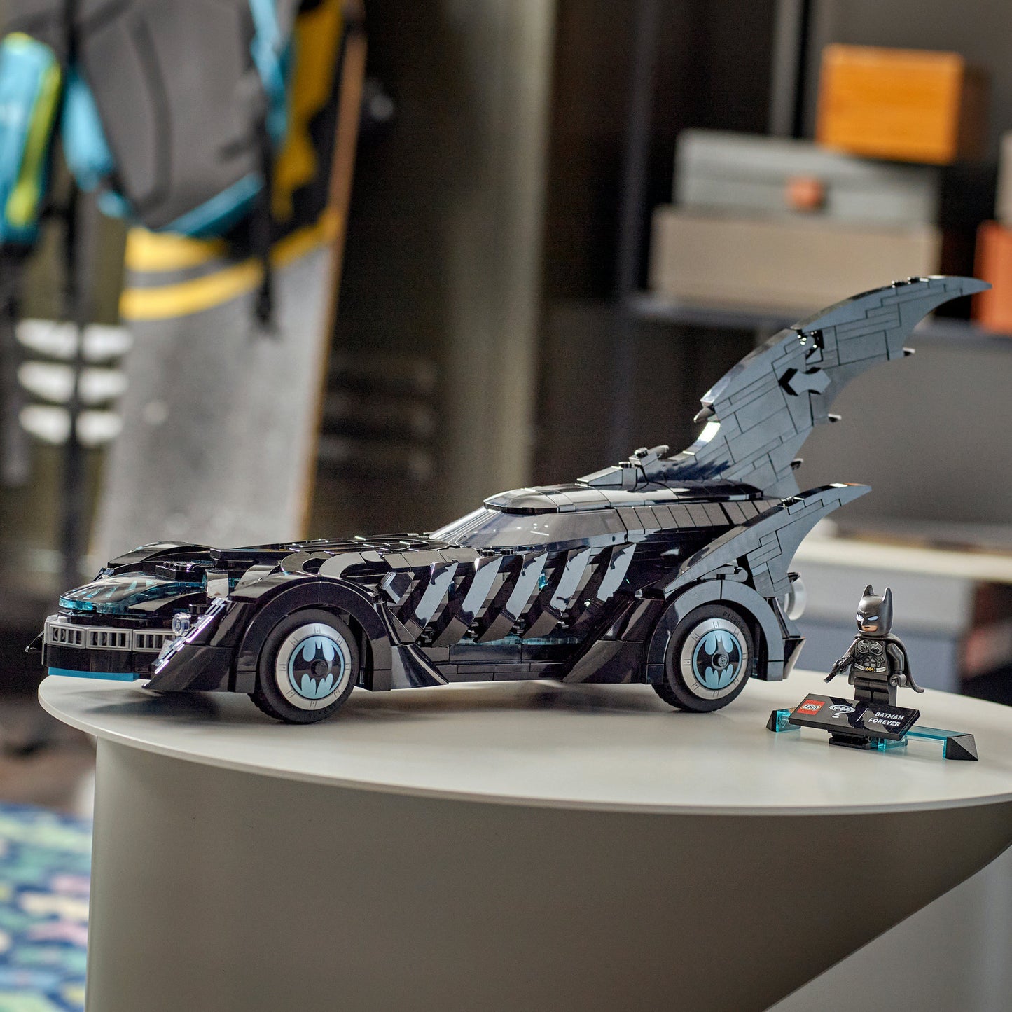 LEGO super heroes 76304 batman forever batmobile