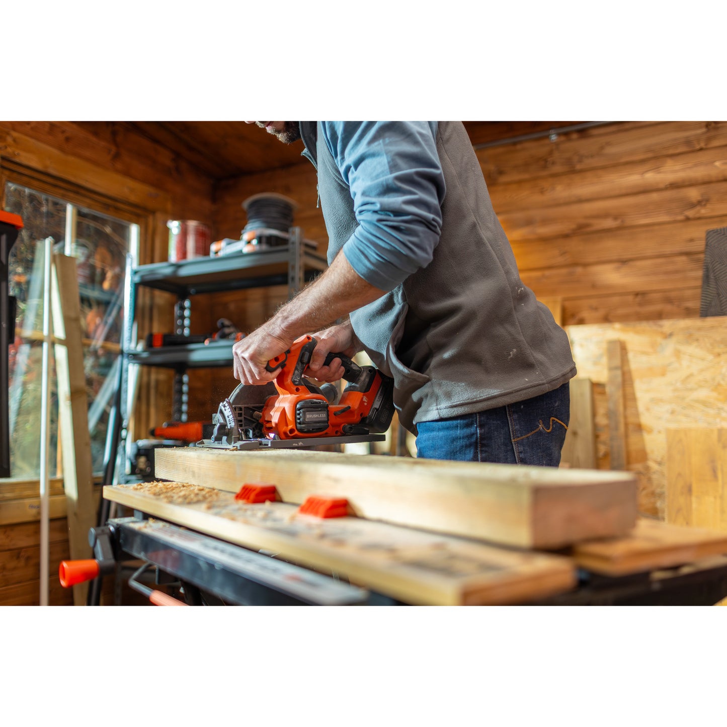 BLACK+DECKER 18v brushless cirkelzaag 165mm handcirkelzaag (zwart oranje, accu en oplader niet inbegrepen)