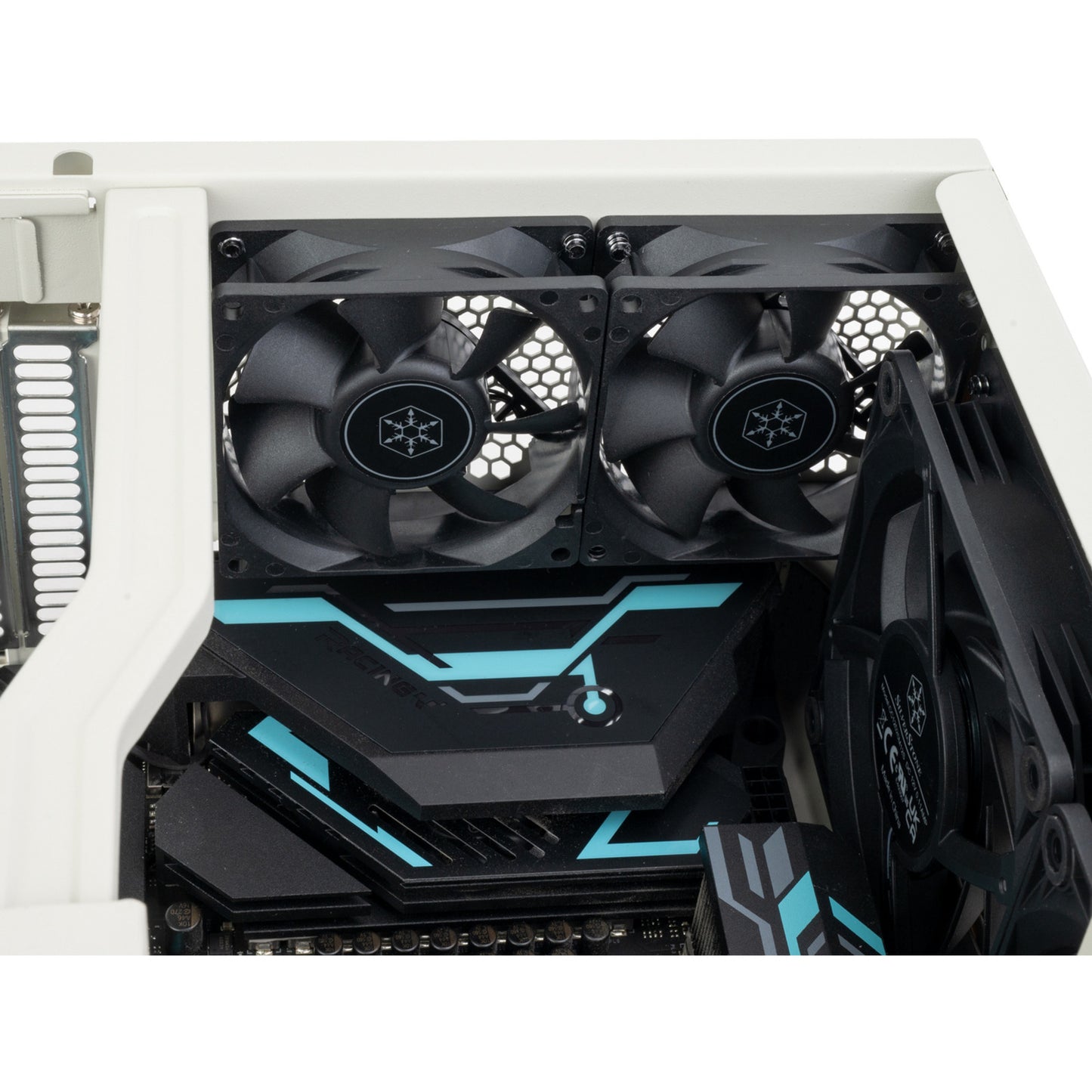 SilverStone flp01 htpc behuizing (crème | 2x usb-a | 1x usb-c)