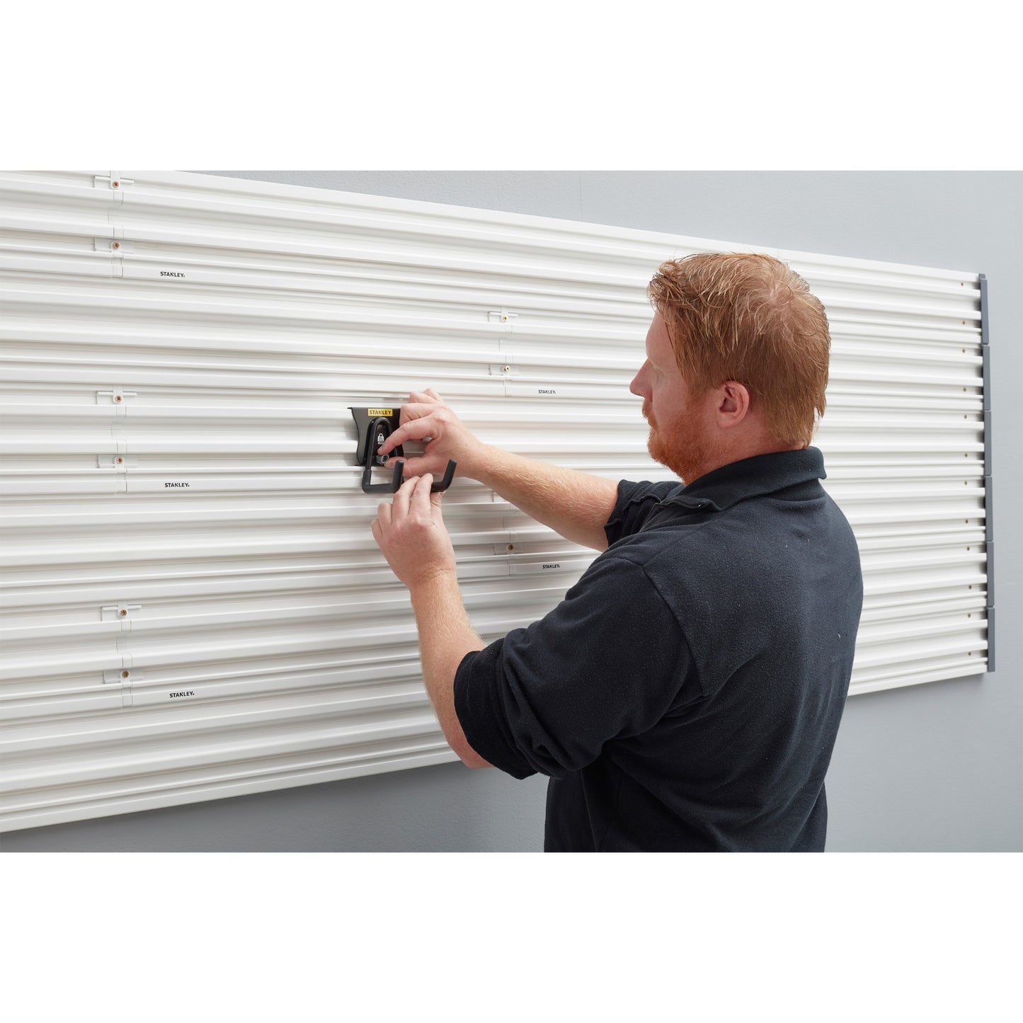 Stanley track wall - universele haak medium houder (zwart)