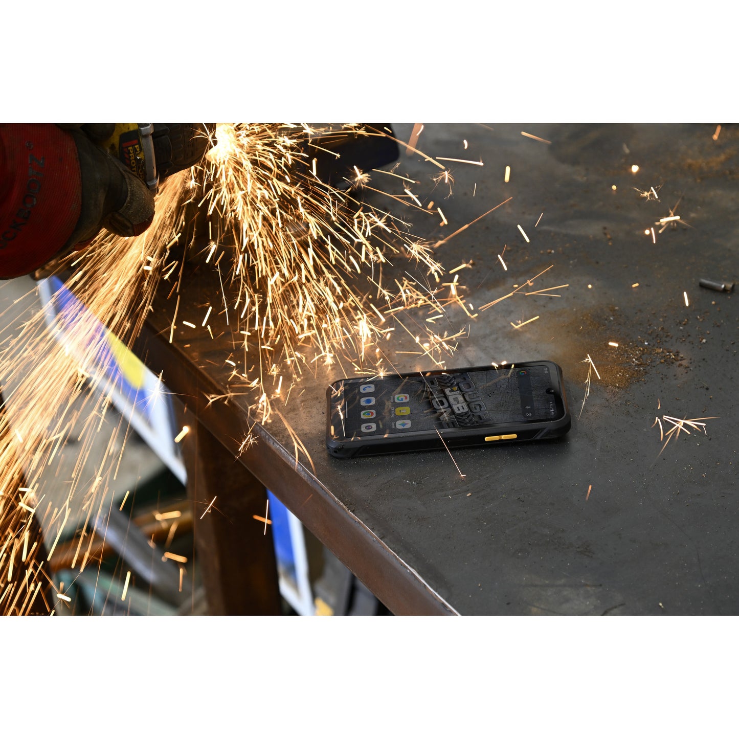 JCB Toughphone E50 smartphone (Zwart, 128 GB, Android 16)