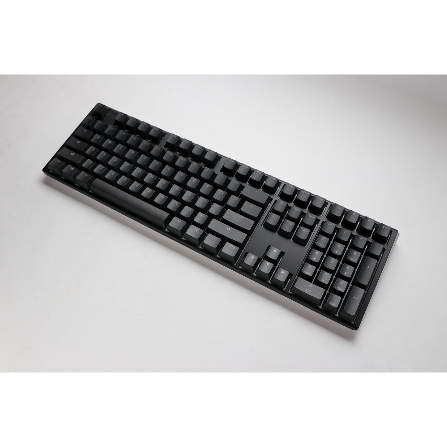 Ducky one 3 classic rgb mechanisch toetsenbord (zwart, us lay-out (qwerty), cherry mx speed silver, 100%, rgb led, double-shot pbt, hot-swappable, quack mechanics)