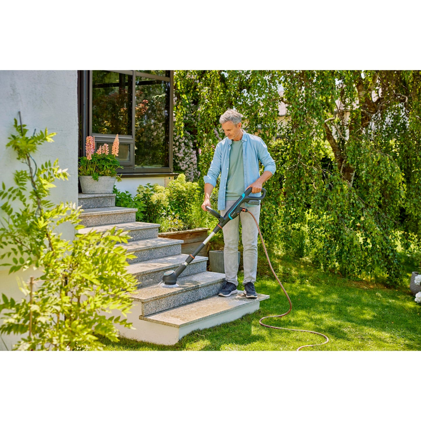 GARDENA aquabrush compact accu-multireiniger 02 18v p4a solo vloerreiniger (grijs turquoise, 14840-55, power for all alliance, accu en lader niet inbegrepen)
