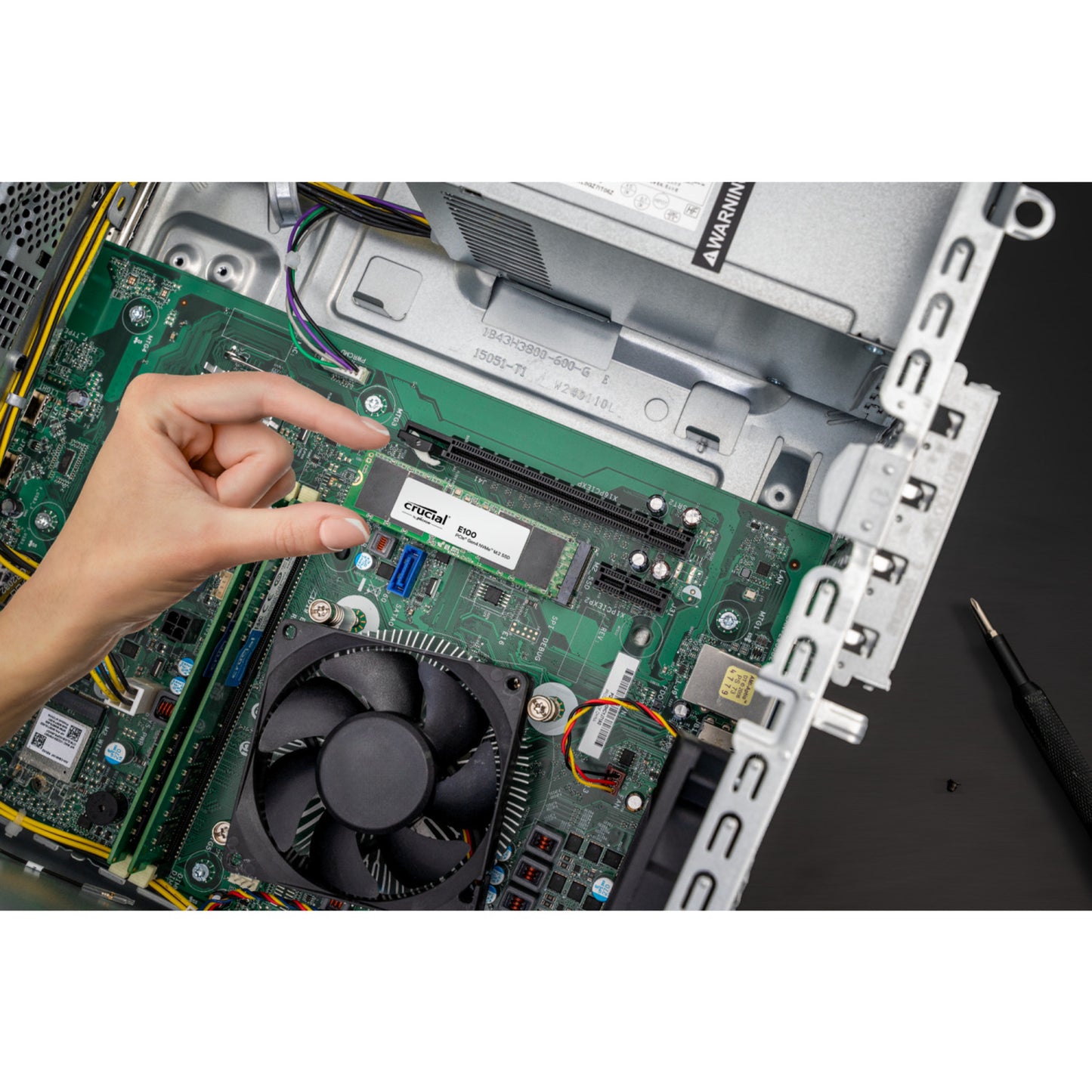 Crucial e100 2 tb ssd (pcie 4.0 x4, nvme, m.2 2280)