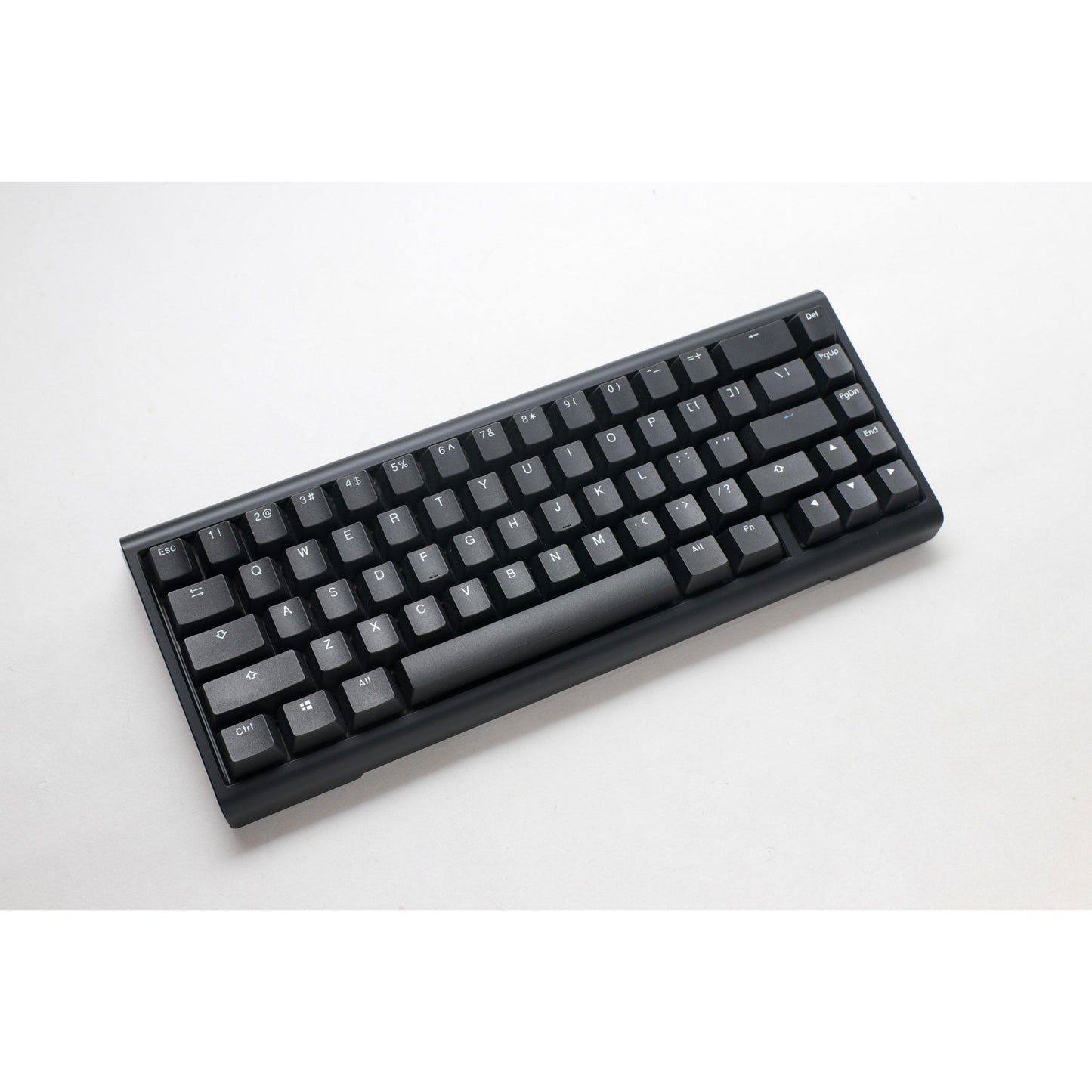 Ducky projectd tinker 65 met qmk via rgb mechanisch toetsenbord (zwart, us lay-out (qwerty), cherry mx blue, 65%, rgb leds, double-shot pbt, hot-swappable, gasket mount)