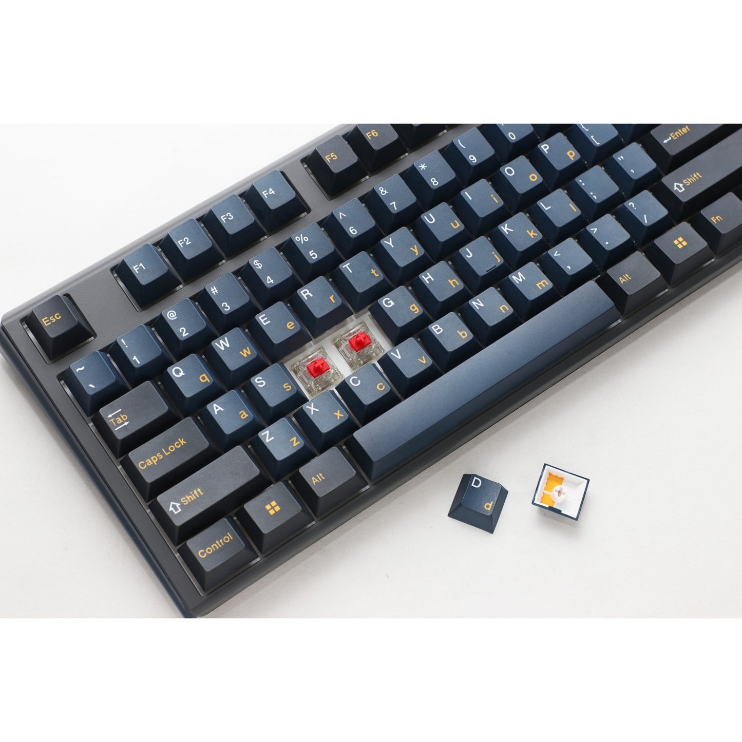 Ducky one 3 pro rgb mechanisch gaming toetsenbord (zwart, us lay-out (qwerty), cherry mx2a brown, 100%, rgb led, double-shot pbt, quack mechanics, hot swap)