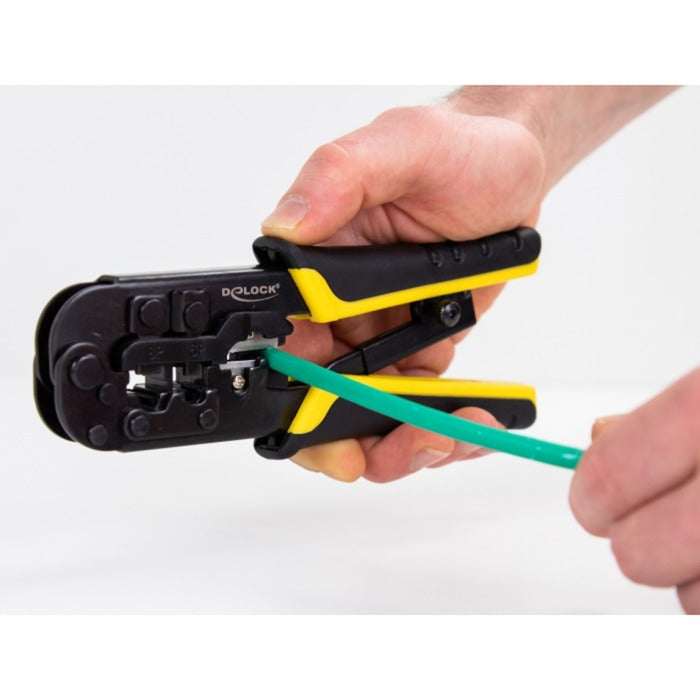 DeLOCK universal crimpingtool with wire stripper 90505 krimptang (zwart)