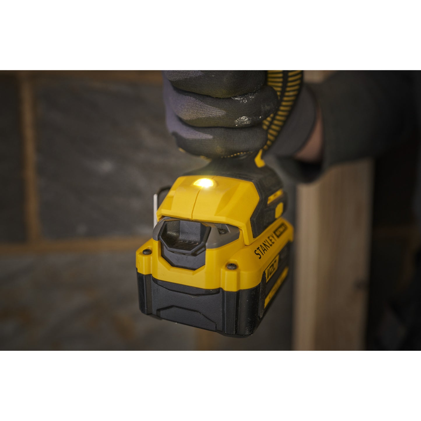 Stanley fatmax v20 18v schroefklopboormachine klopboorschroevendraaier (zwart geel, accu en oplader niet inbegrepen)