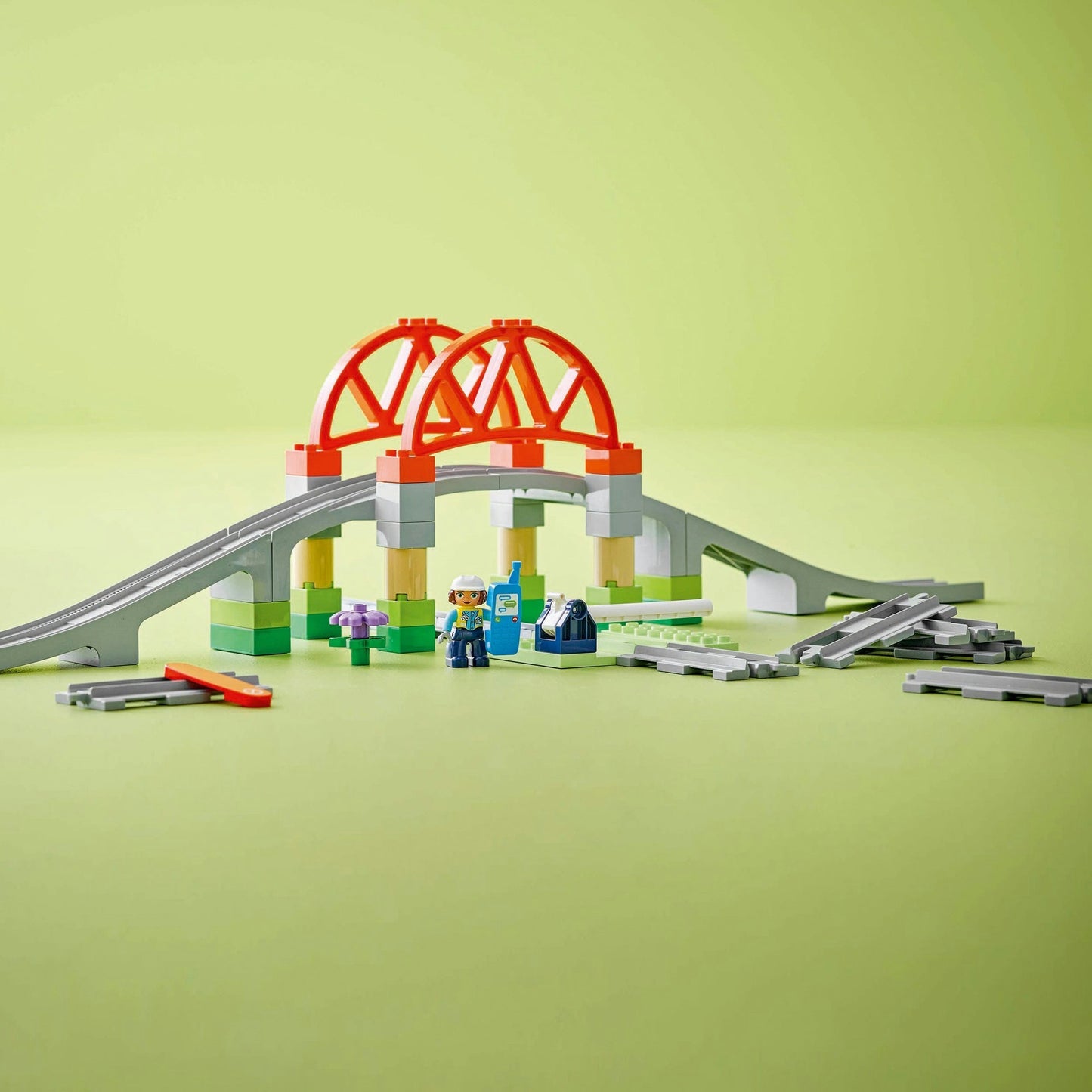 LEGO duplo town 10426 treinbrug en rails uitbreidingsset