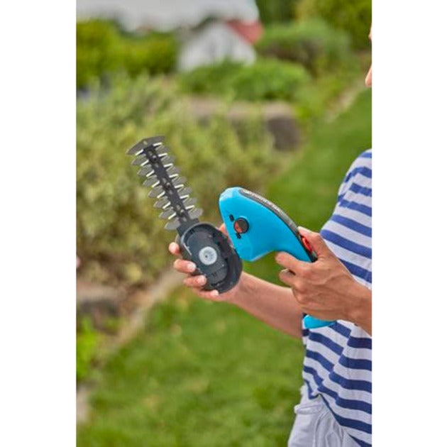 GARDENA accu gras- buxusschaar classiccut li grasschaar (turquoise zwart, incl. li-ion-accu 2,5ah)