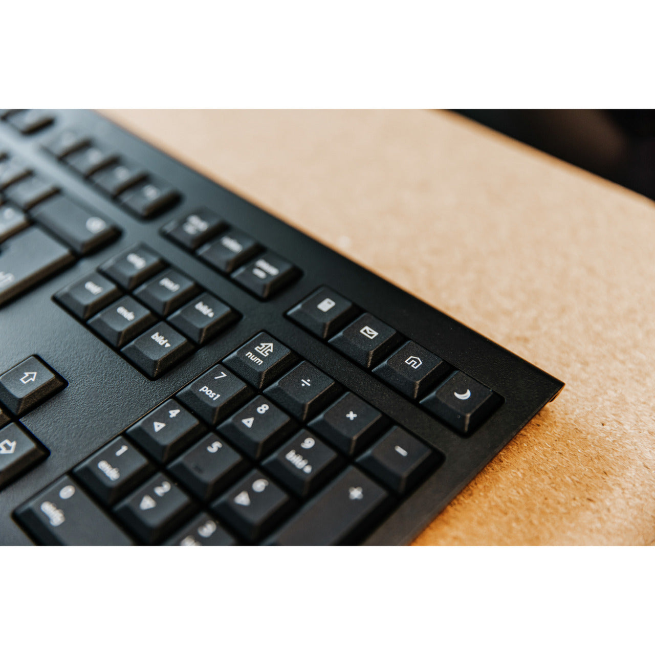 CHERRY kw 3000 toetsenbord (zwart, eu lay-out (qwerty), rubberdome, 100%, 2,4ghz)