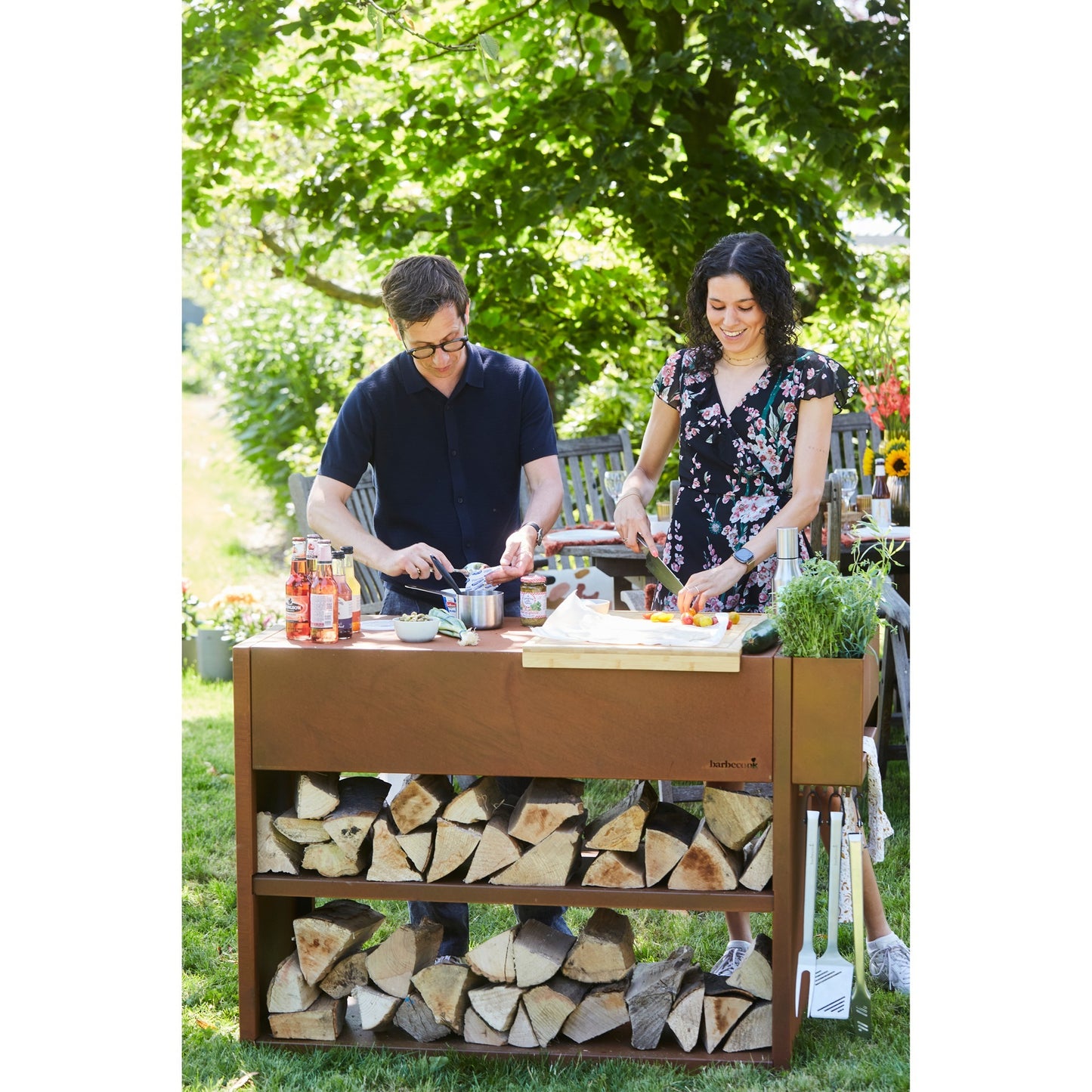 Barbecook nestor buddy uit cortenstaal tafel