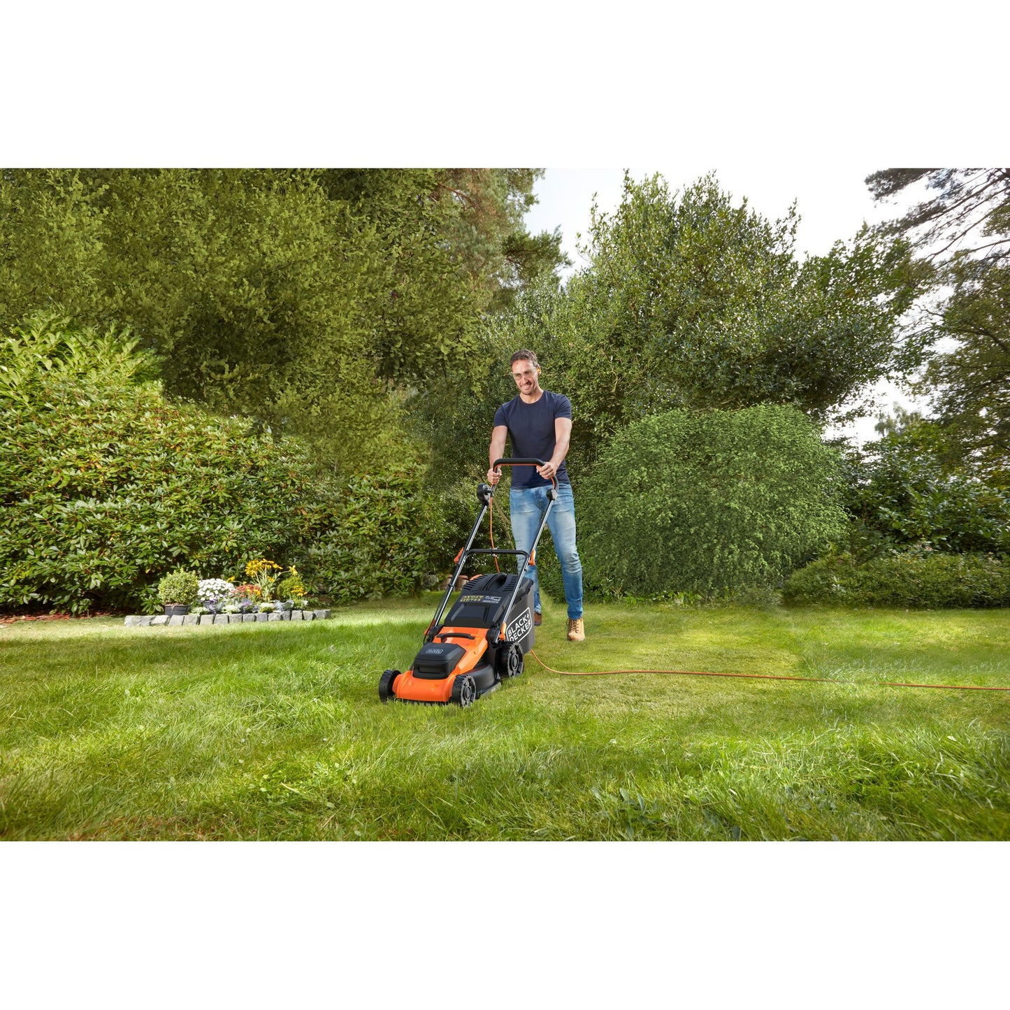 BLACK+DECKER bemwp400 grasmaaier (oranje zwart, 40cm, 1800w)