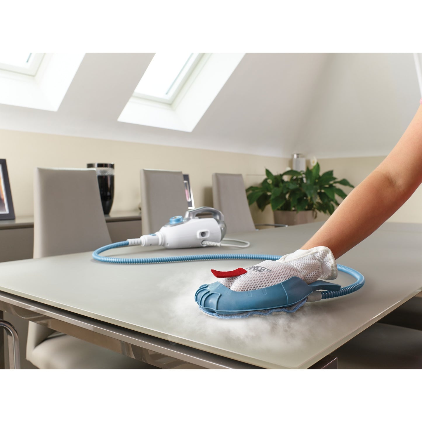 BLACK+DECKER 1600w steam-mop bhsm1615dam-qs stoomreiniger (wit blauw, incl. steamitt, deltavoet en 17 accessoires)