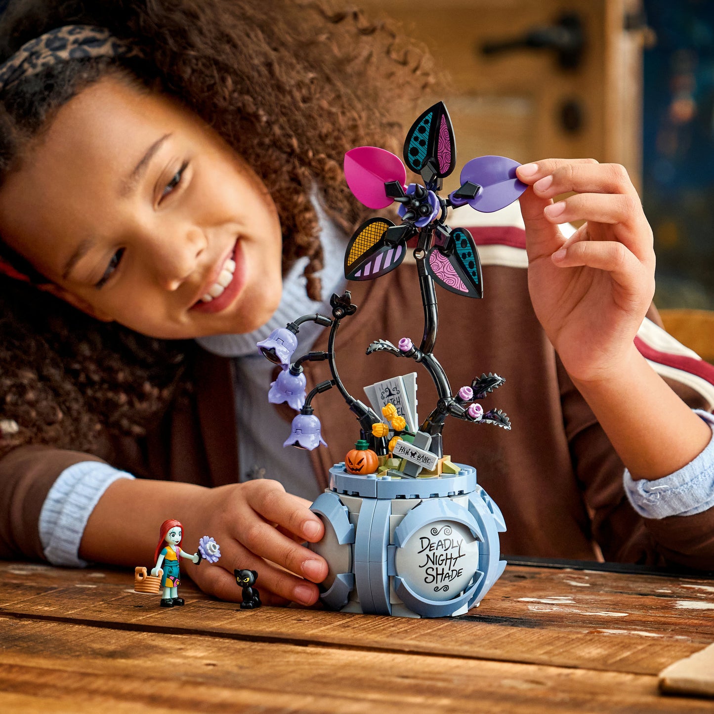 LEGO disney 43288 sally's bloempot