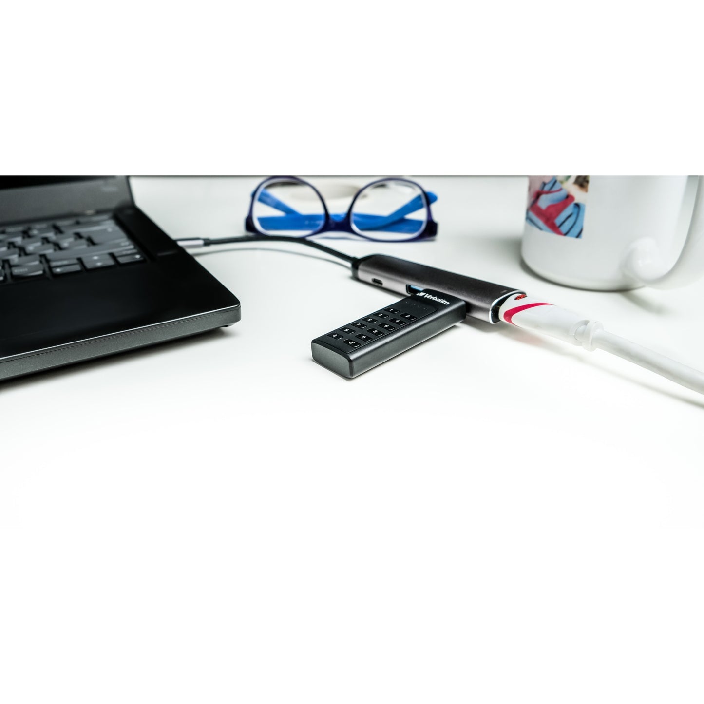 Verbatim usb 3.2 gen 1 multiport hub, usb-c > 2x usb-a + usb-c + hdmi usb-hub (zilver zwart, pd, opladen tot 100 watt)