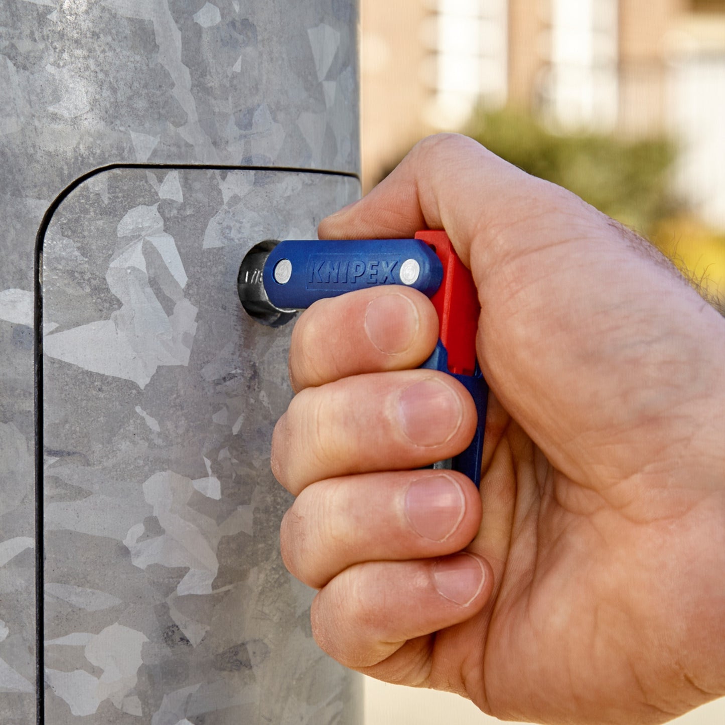 KNIPEX schakelkastsleutel doublejoint 00 11 06 v03 dopsleutel (blauw rood)