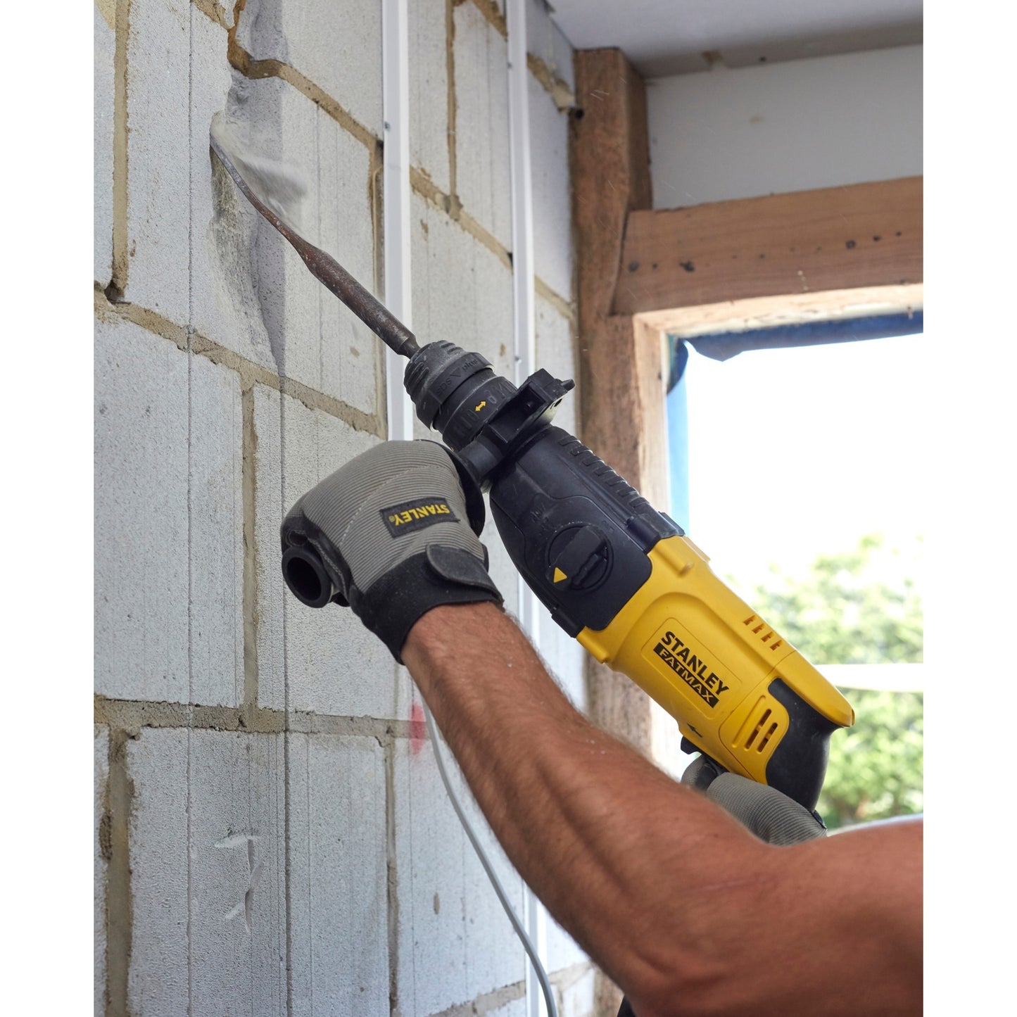Stanley fatmax 800w sds+ boorhamer (geel zwart, met koffer)