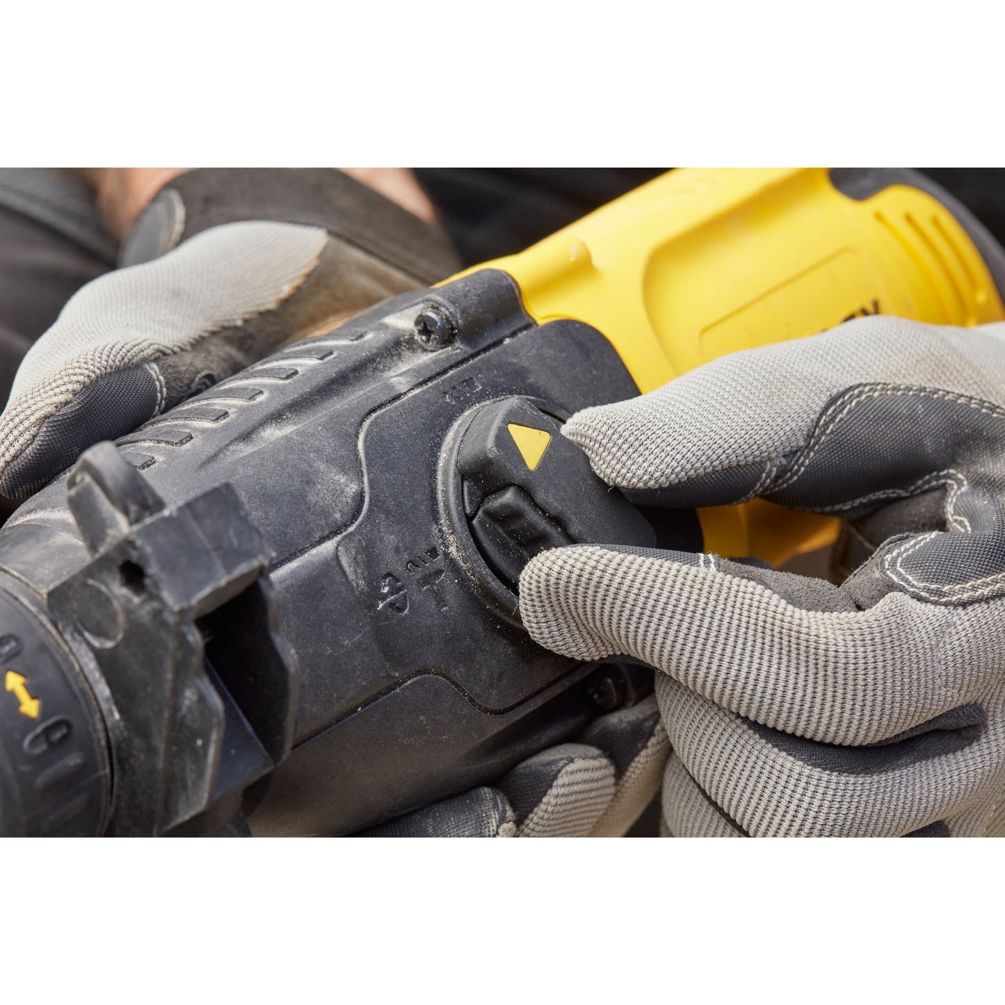 Stanley fatmax 800w sds+ boorhamer (geel zwart, met koffer)
