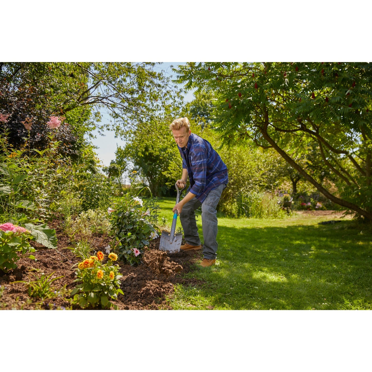 GARDENA natureline spade (houtkleur turquoise, 17000-20)
