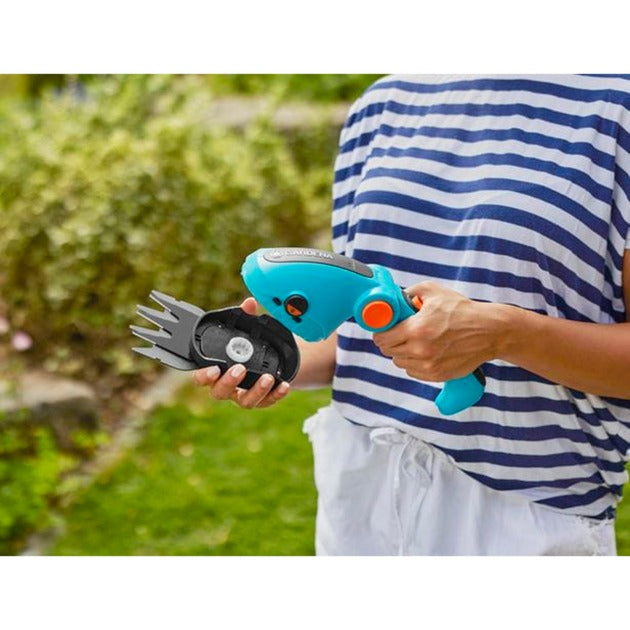 GARDENA accu gras- buxusschaar comfortcut li grasschaar (turquoise zwart, incl. li-ion-accu 3,0ah)