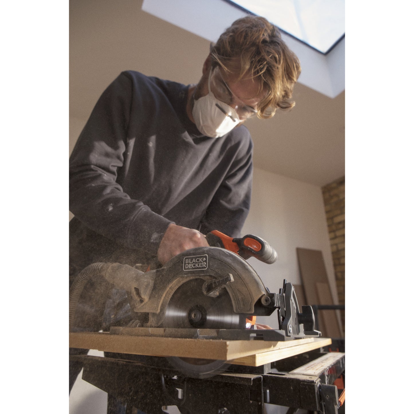 BLACK+DECKER 18v brushless cirkelzaag 165mm handcirkelzaag (zwart oranje, accu en oplader niet inbegrepen)