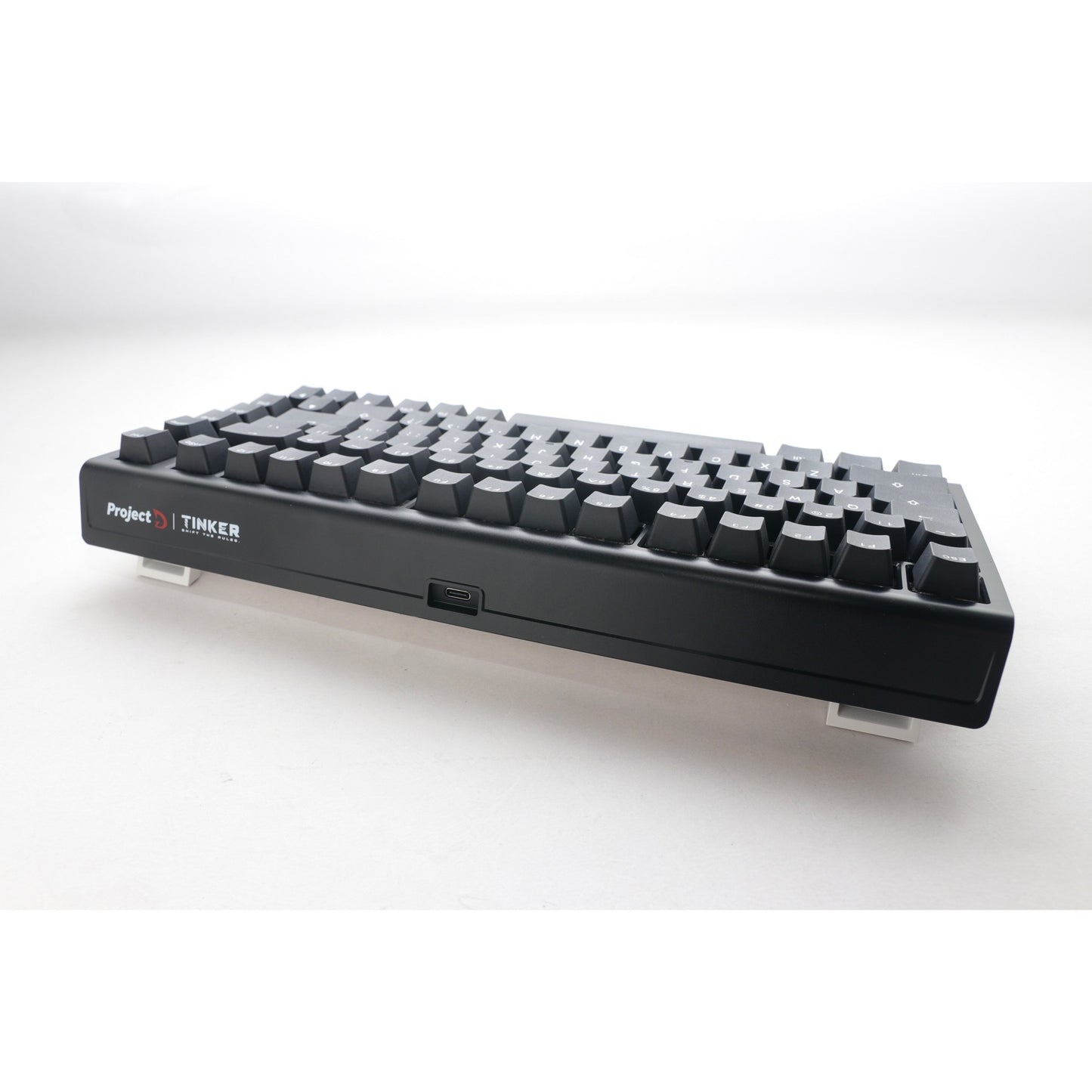 Ducky projectd tinker 75 met qmk via rgb mechanisch toetsenbord (zwart, us lay-out (qwerty), cherry mx red, 75%, rgb leds, double-shot pbt, hot-swappable, gasket mount)