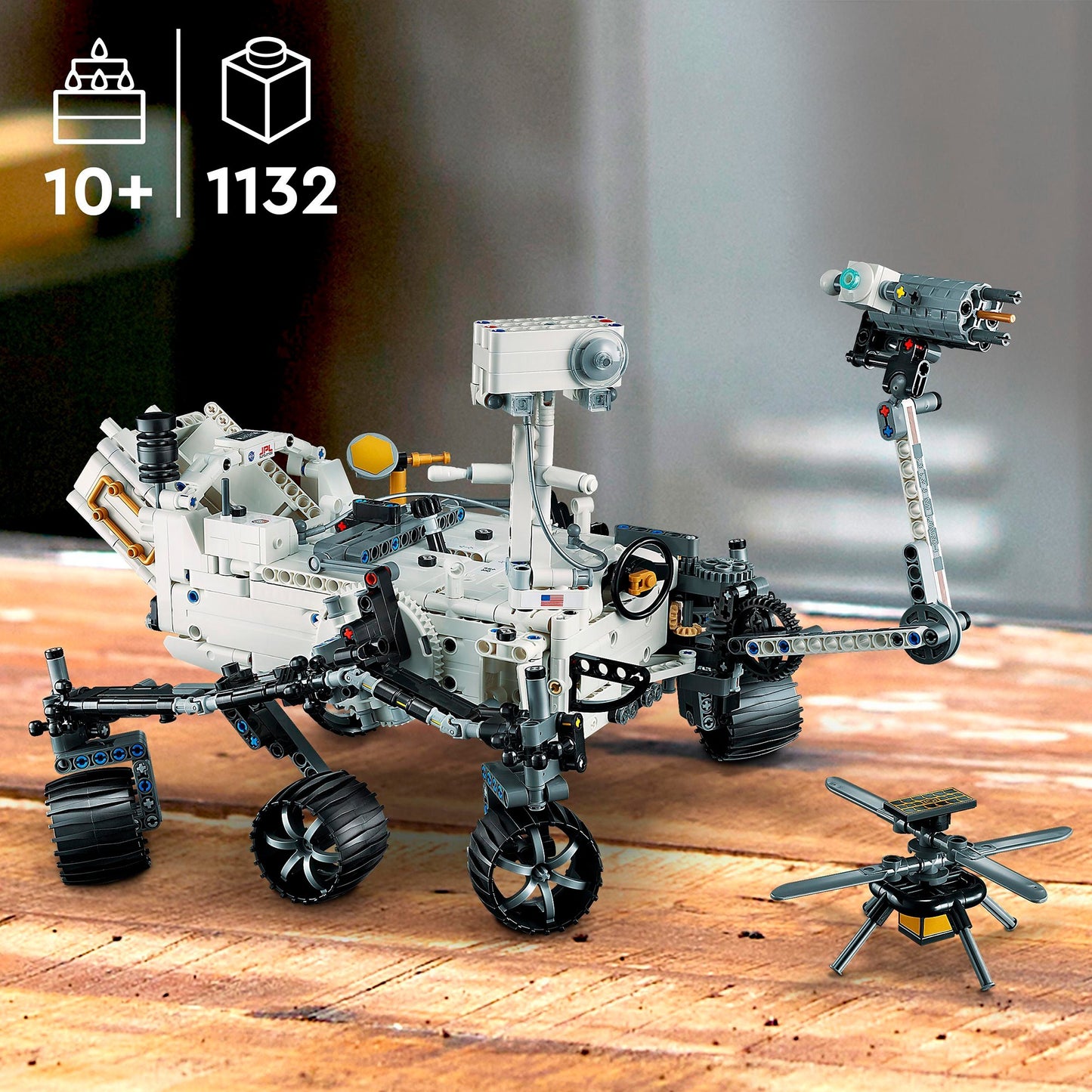 LEGO technic 42158 nasa mars rover perseverance