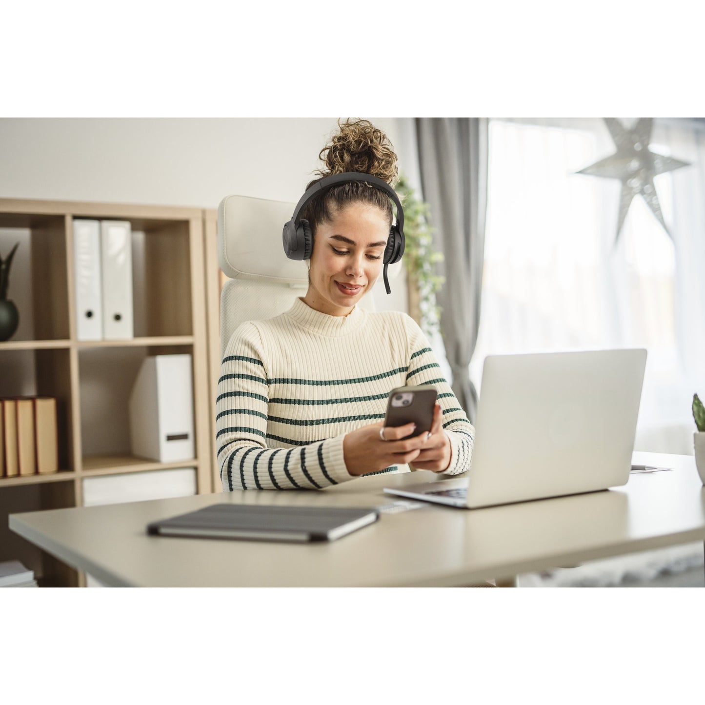 Kensington h1050 eq bluetooth on-ear headset met ruisonderdrukking van omgevingsgeluid (zwart, bluetooth 5.4)