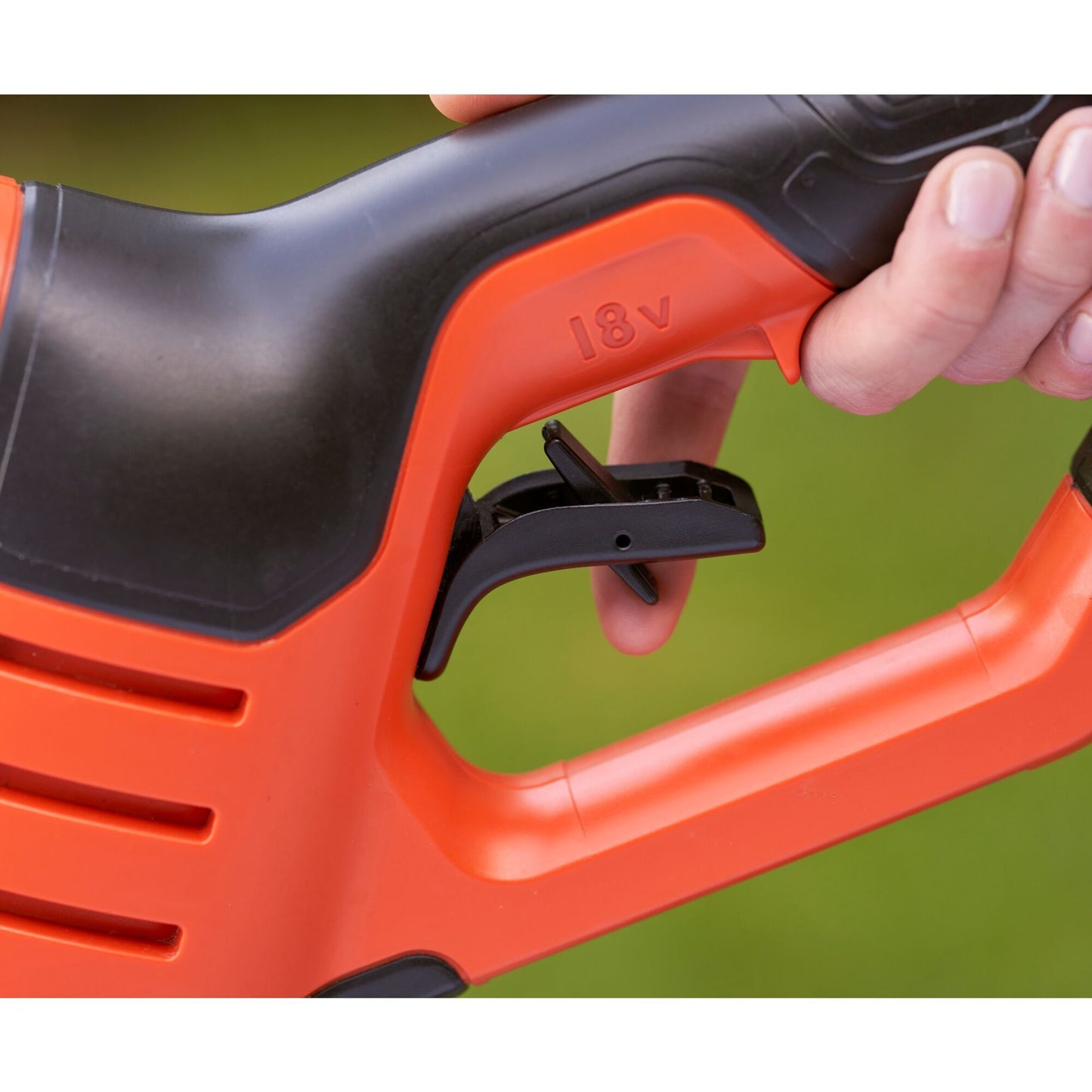 BLACK+DECKER bcpc18d1-qw 18v hogedrukreiniger (oranje zwart, 18v 2.0ah accu en oplader inbegrepen)