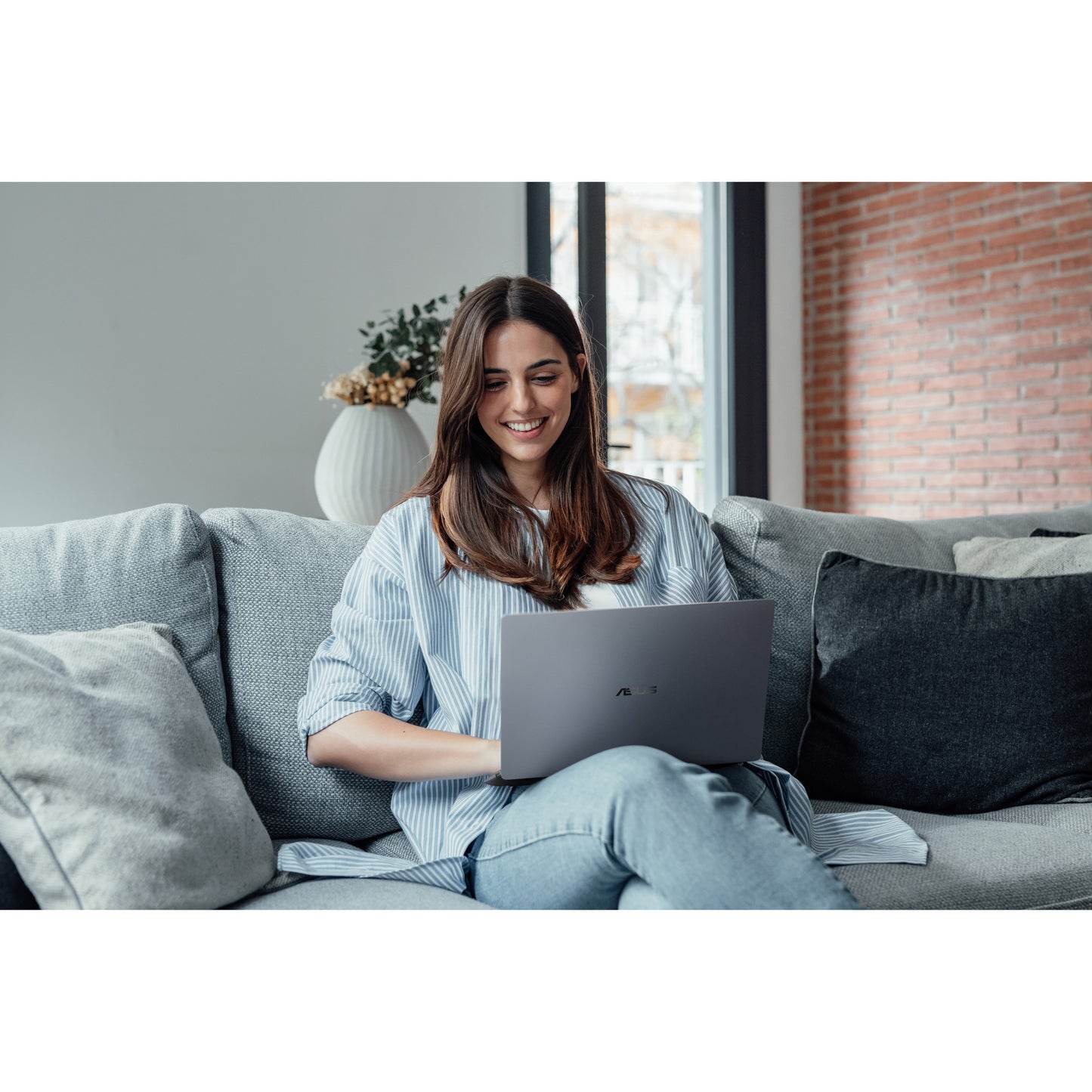 ASUS expertbook p5 pm5606cga-pl0034x 16 copilot+ laptop (grijs | ryzen ai 7 445 | radeon 840m | 32 gb | 1 tb ssd)