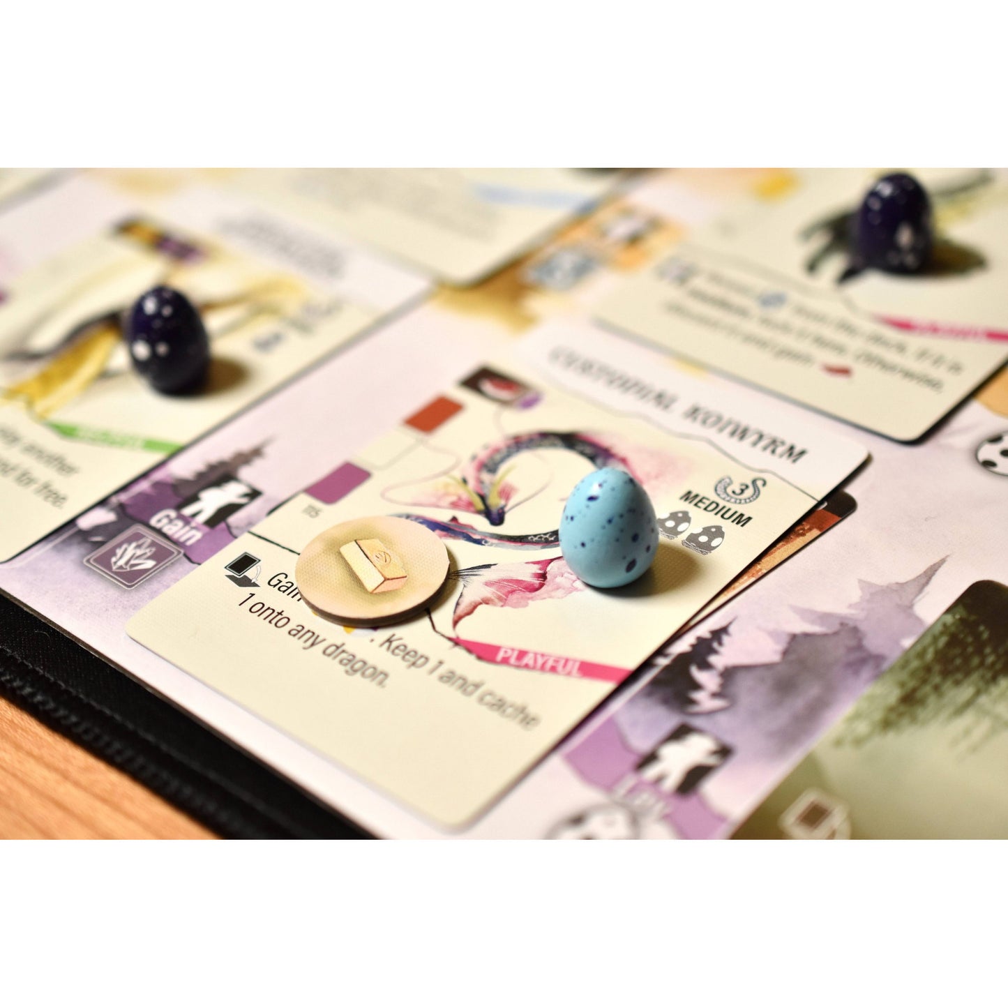 Asmodee wyrmspan bordspel (engels, 1 - 5 spelers, 90 minuten, vanaf 14 jaar)