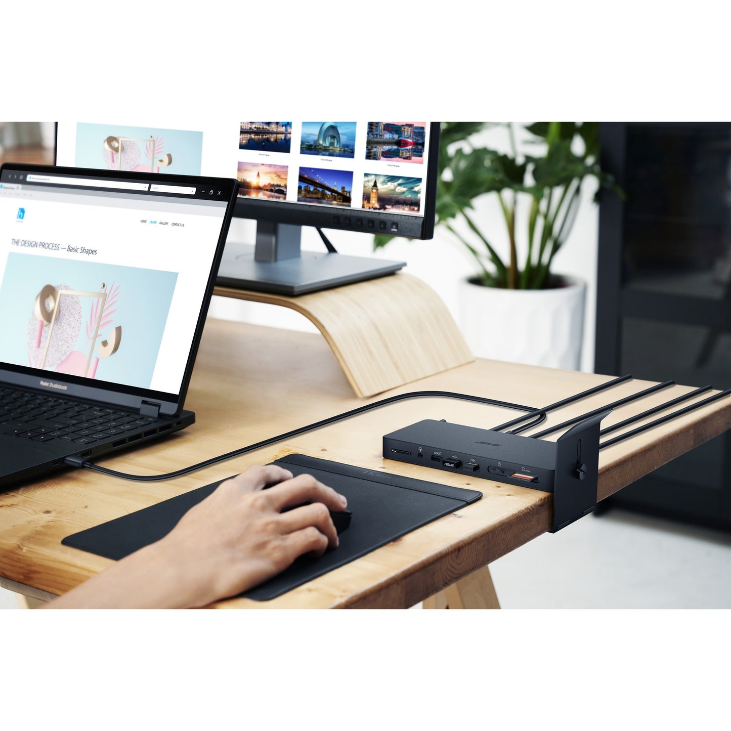 ASUS triple 4k thunderbolt 4 dock dc500 dockingstation (zwart)