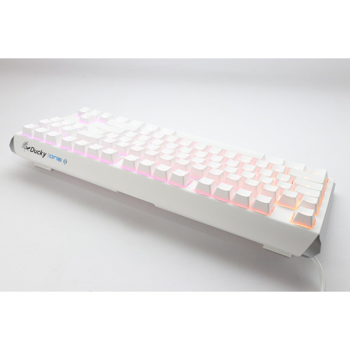 Ducky one 3 classic pure white tkl rgb mechanisch toetsenbord (wit, us lay-out (qwerty), cherry mx red, 80% (tkl), rgb leds, double-shot pbt, hot-swappable, quack mechanics)