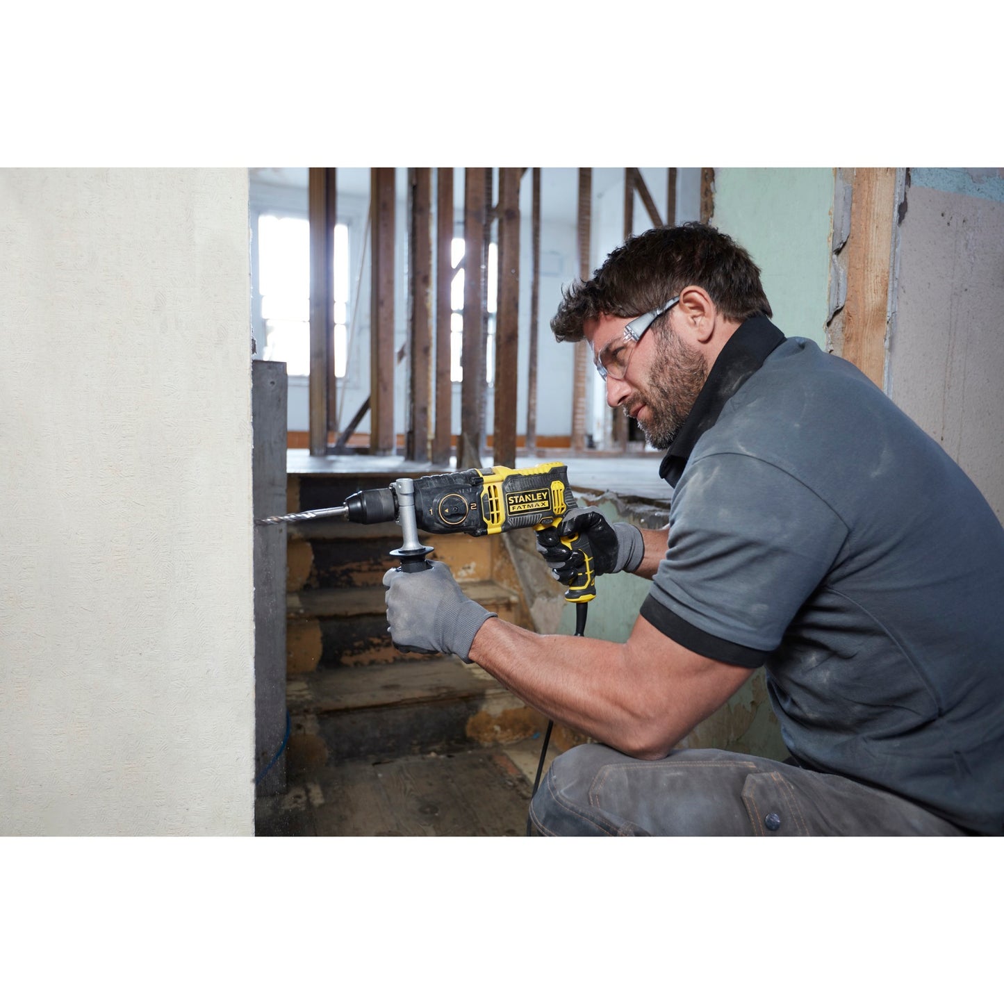 Stanley fatmax 1100w klopboormachine (geel zwart, 2 versnellingen, met koffer)