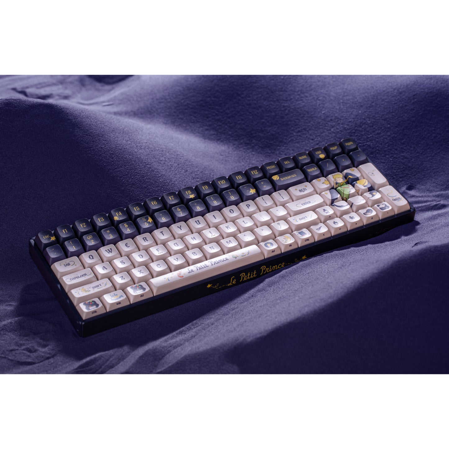 Iqunix F97 Starry Tryst RGB mechanisch gaming toetsenbord (Donkerblauw, US lay-out (QWERTY), Gateron Red, 96%, RGB leds, Hot-swappable, PBT, 2.4GHz | Bluetooth 5.1 | USB-C)