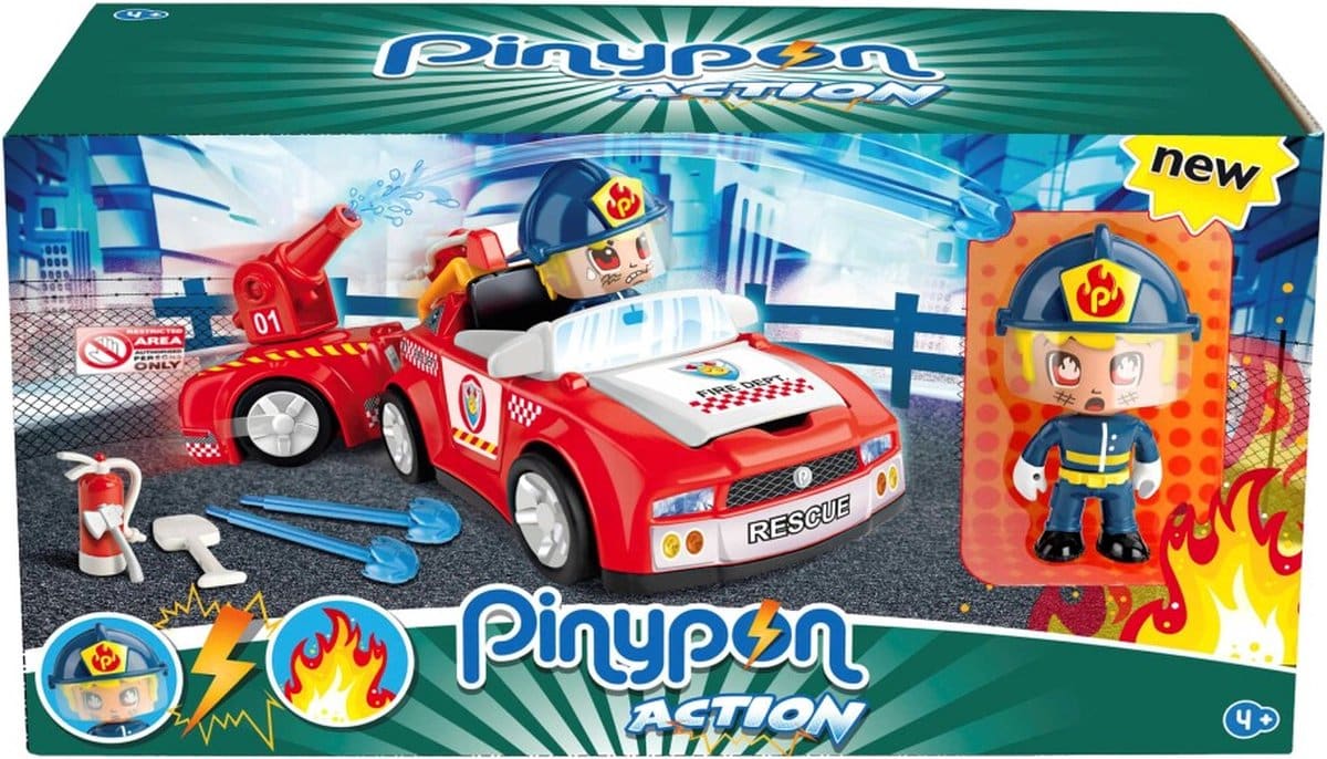 Famosa Pinypon - brandweerwagen met aanhanger en brandweerman