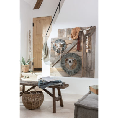 J-Line figuur op voet kali albasia 120 cm 2 assorti | 2 stuks