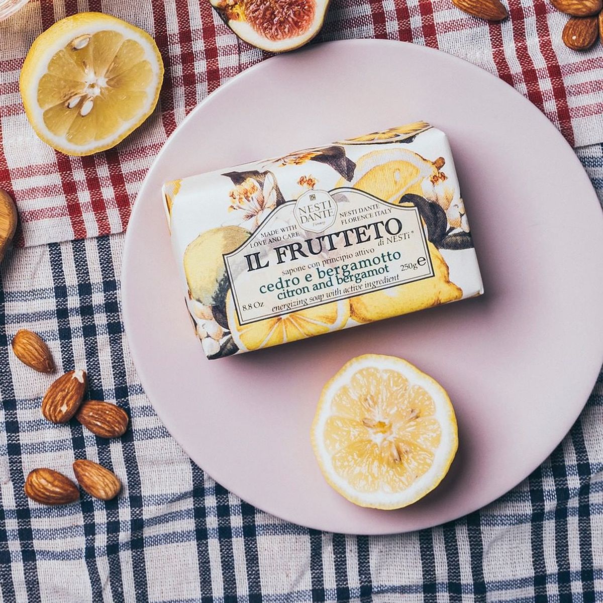 Nesti Dante il frutetto citron bergamot zeep 250gr.