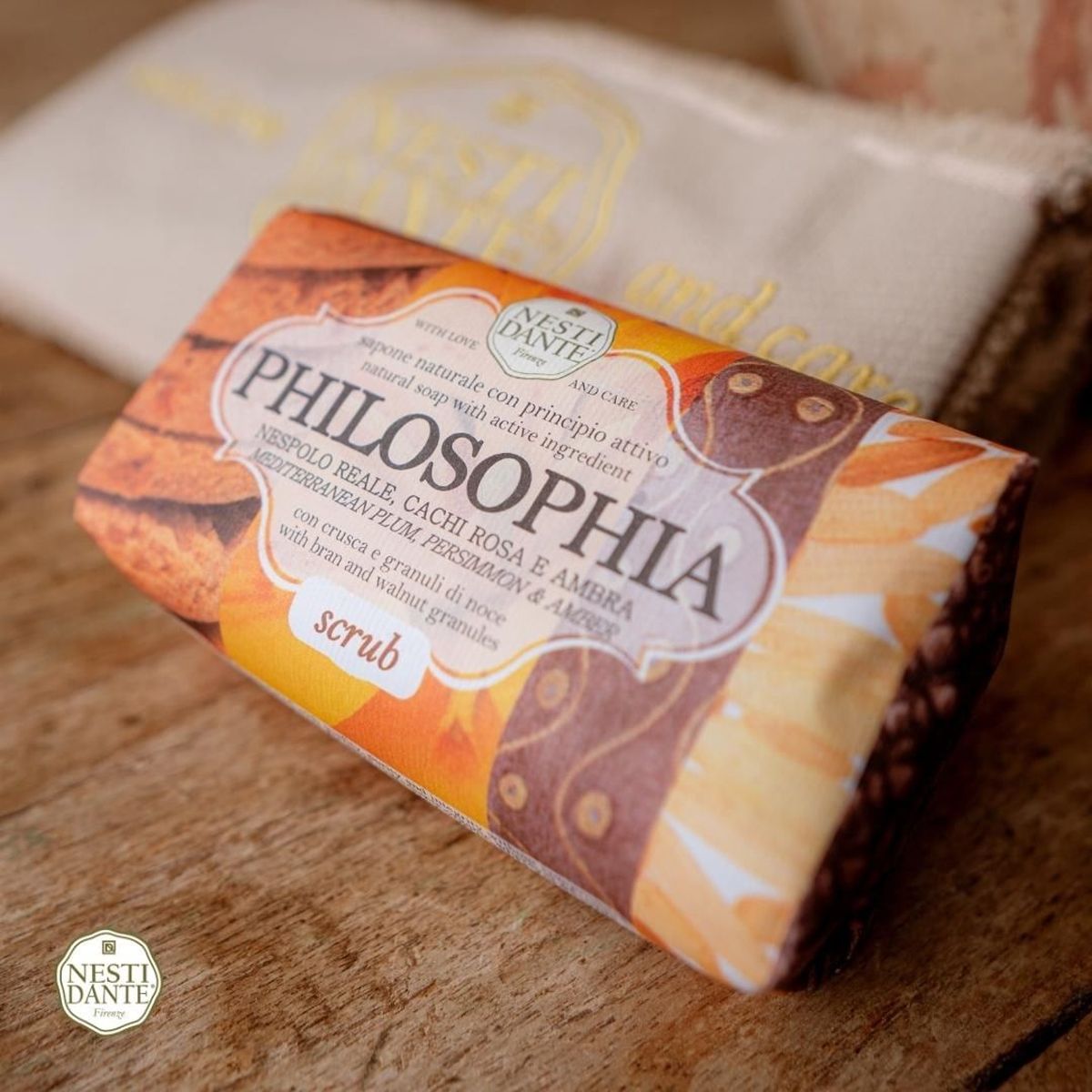 Nesti Dante philosophia scrub zeep 250gr.